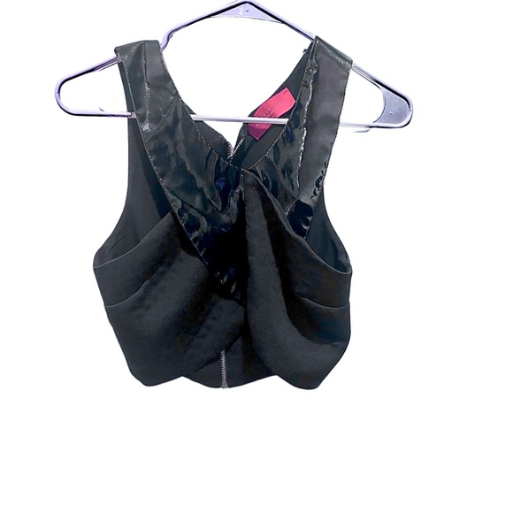 Akira Chicago Bronx Patent Vegan Leather Crop Top - Picture 4 of 13